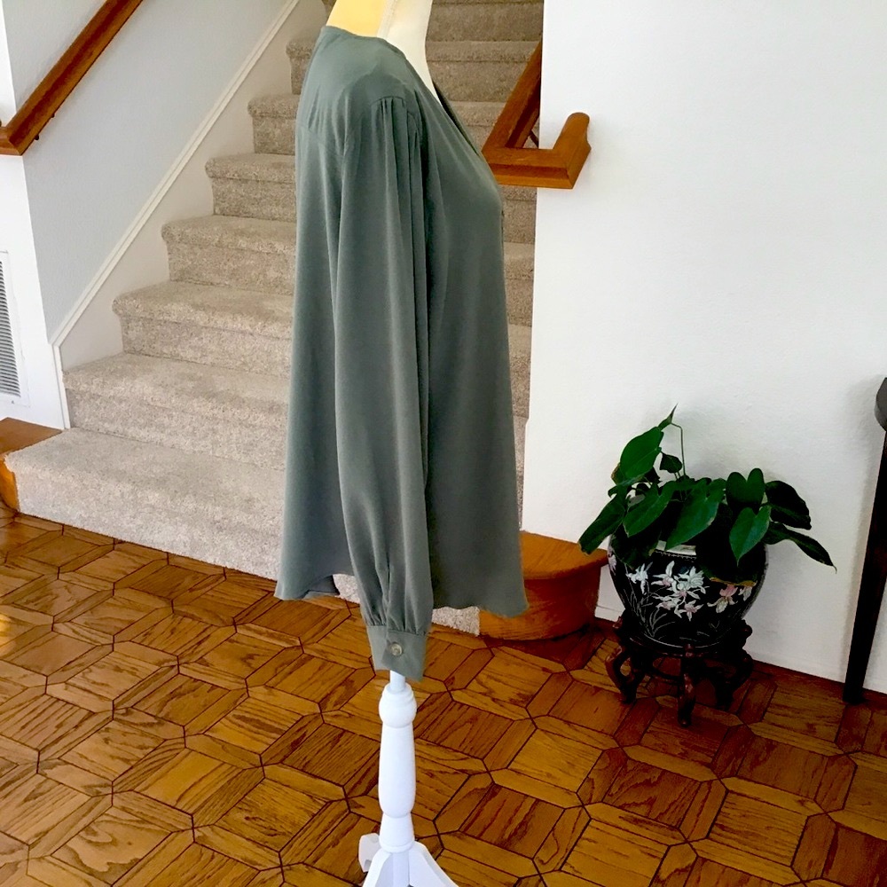 Long Sleeve V-Neck Blouse (NEW) - Picture 3 of 7